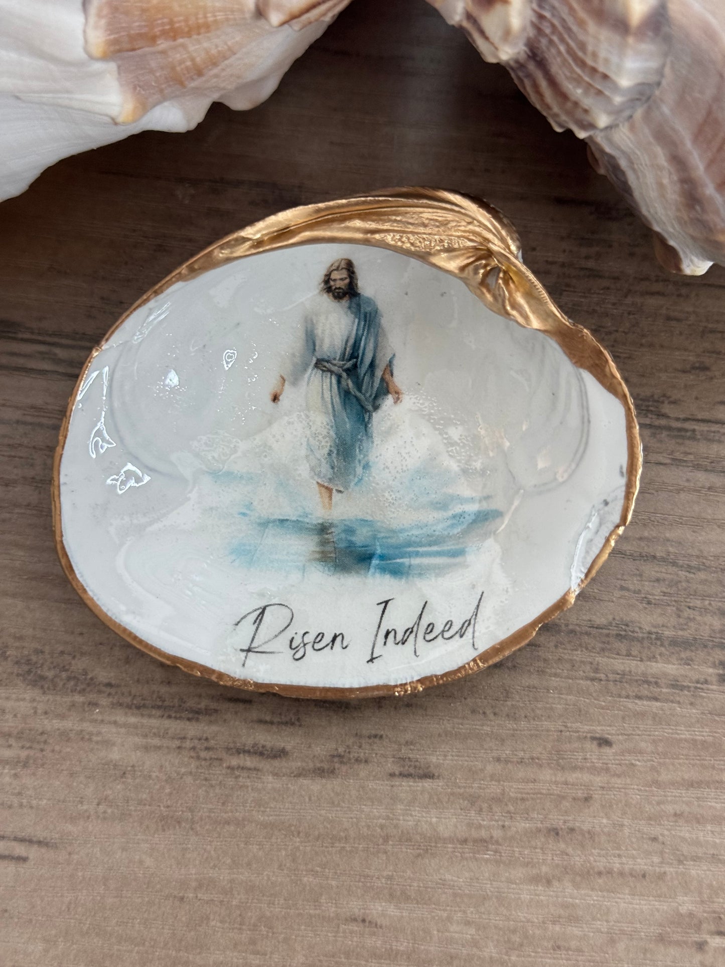 Quahog Clam Shell Trinket Tray