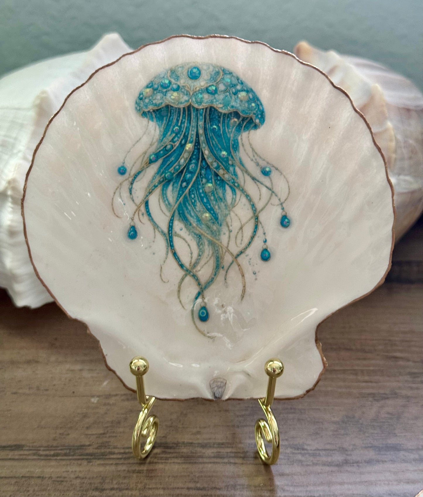 Jeweled Tides Scallop Shell