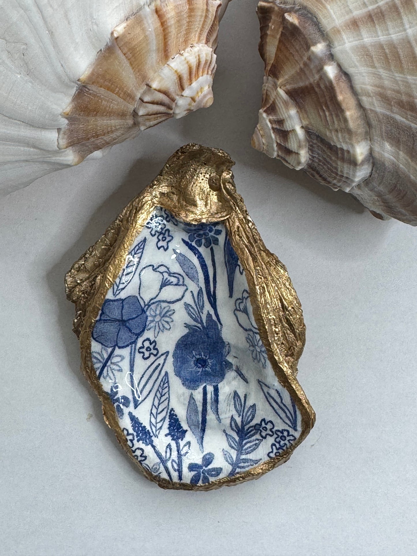 Decoupage Oyster Shell