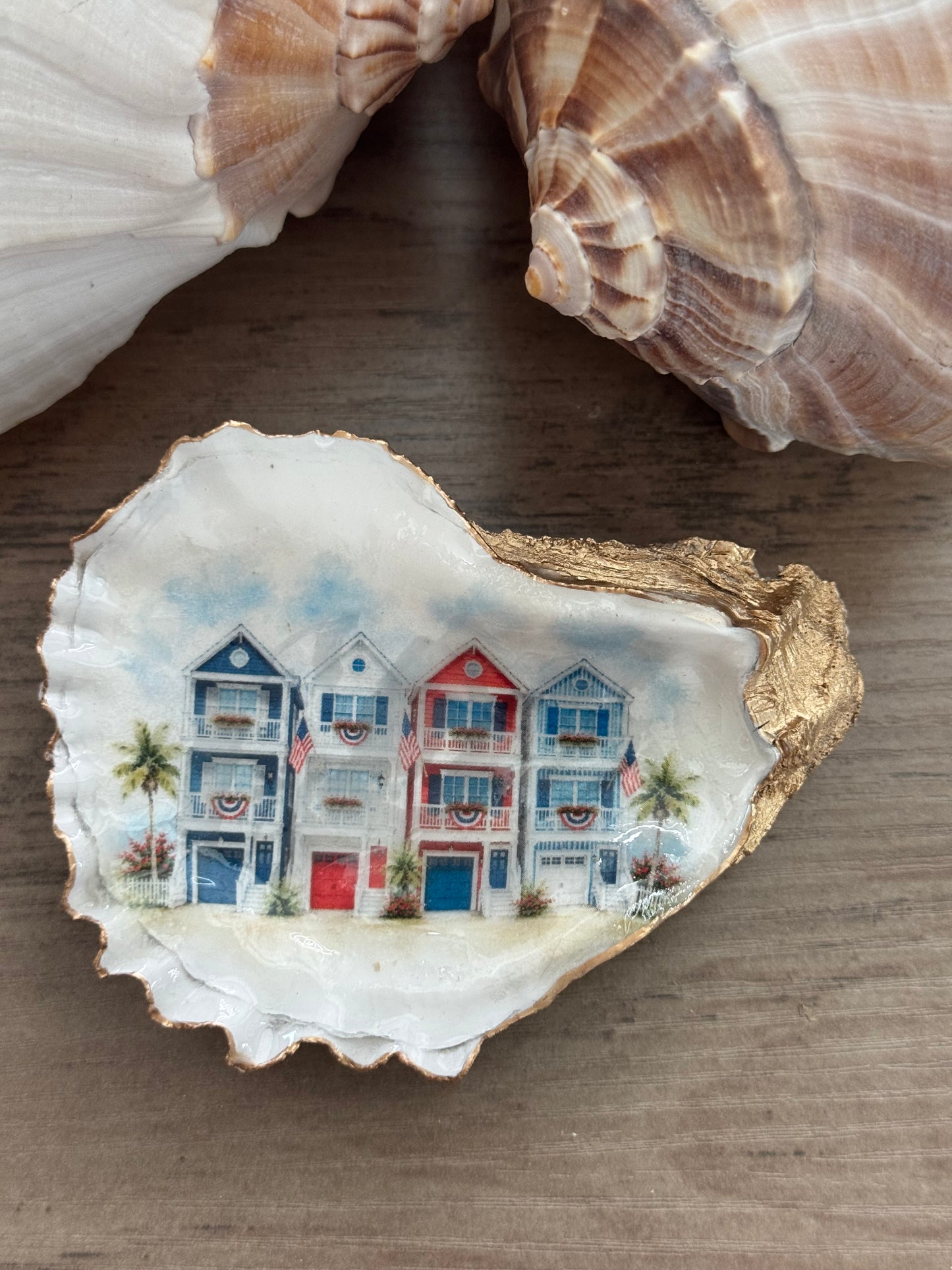 Seaside Cottage Shell