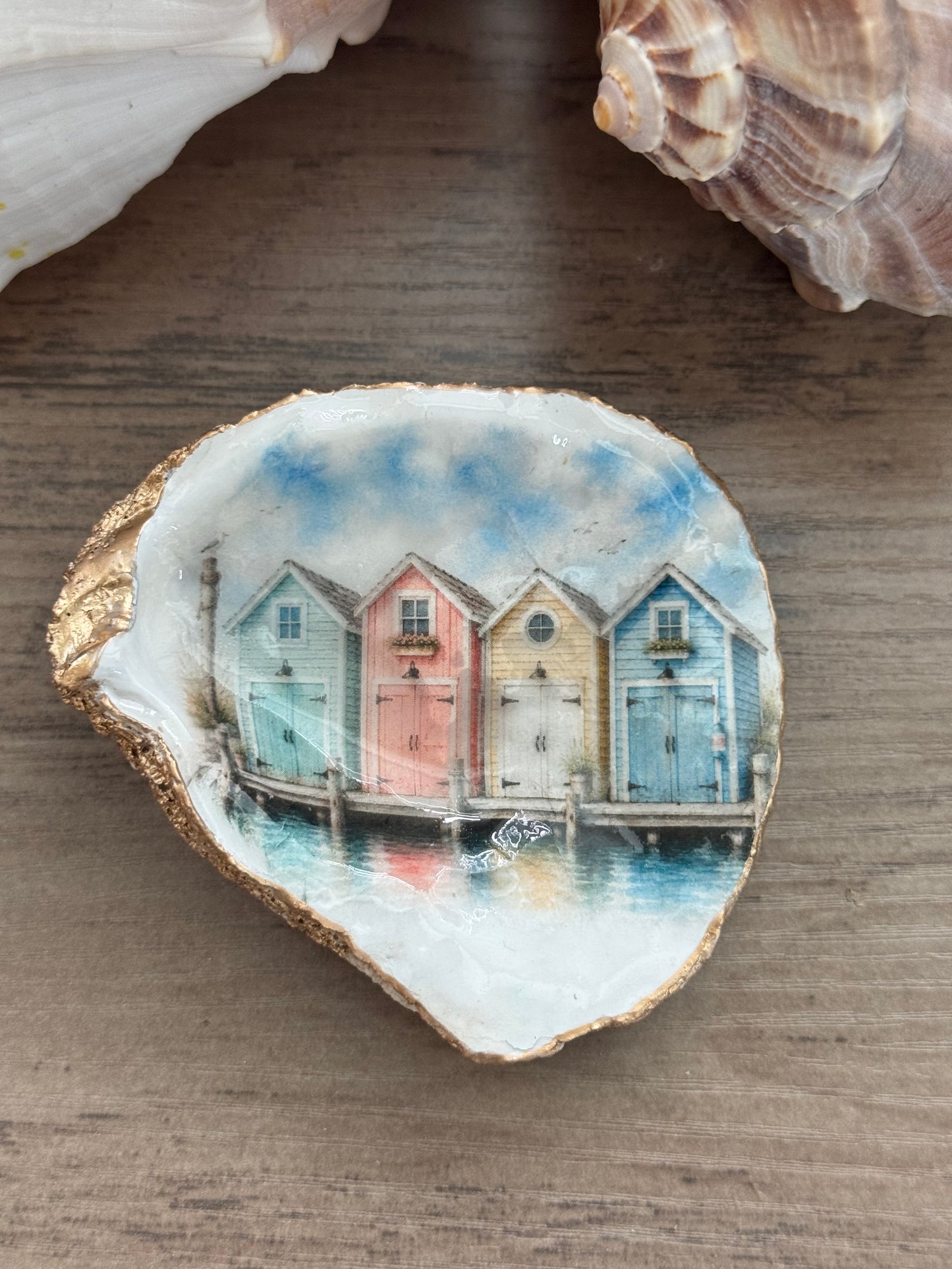 Seaside Cottage Shell
