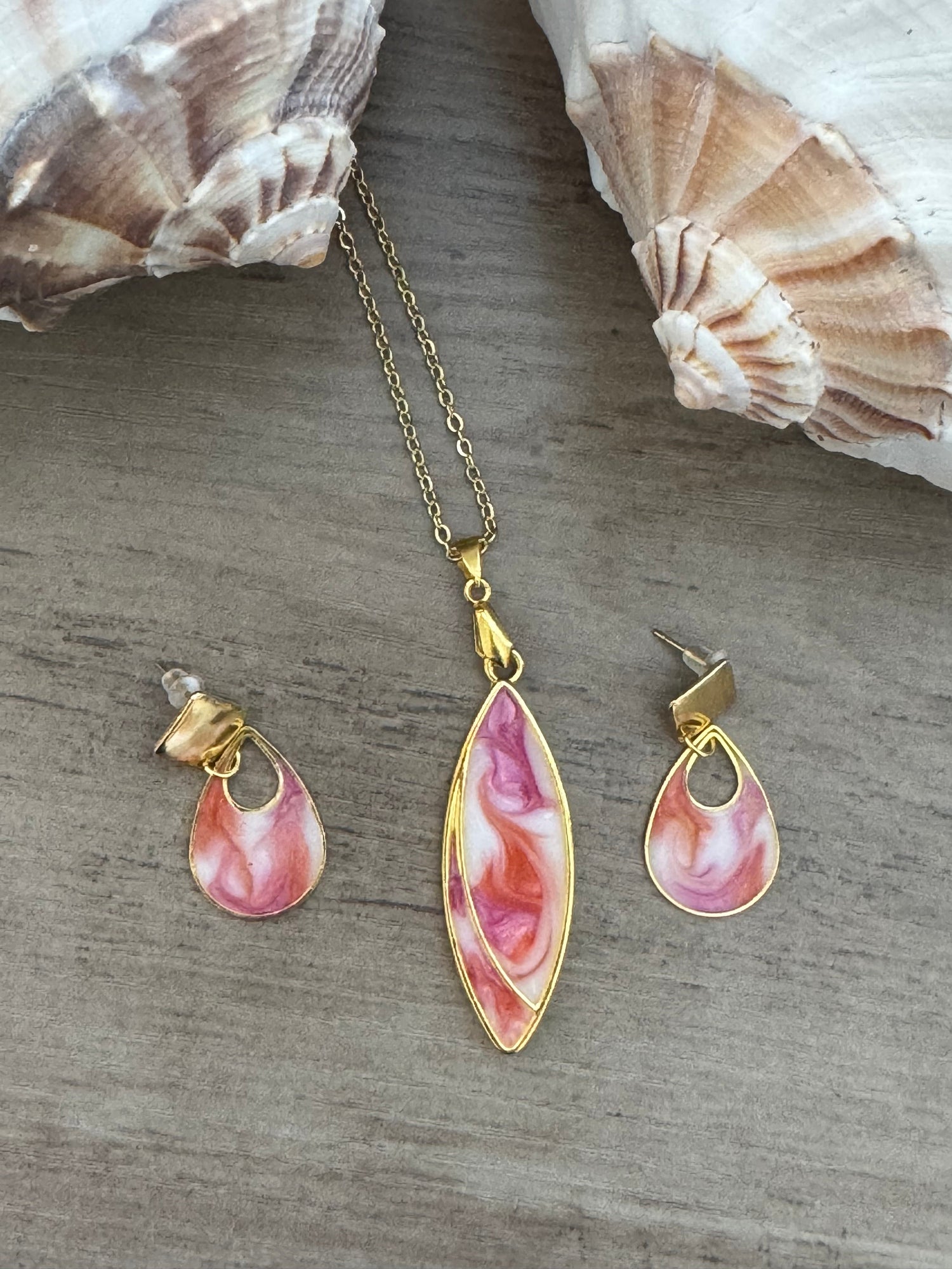 Sea Dancer Collection