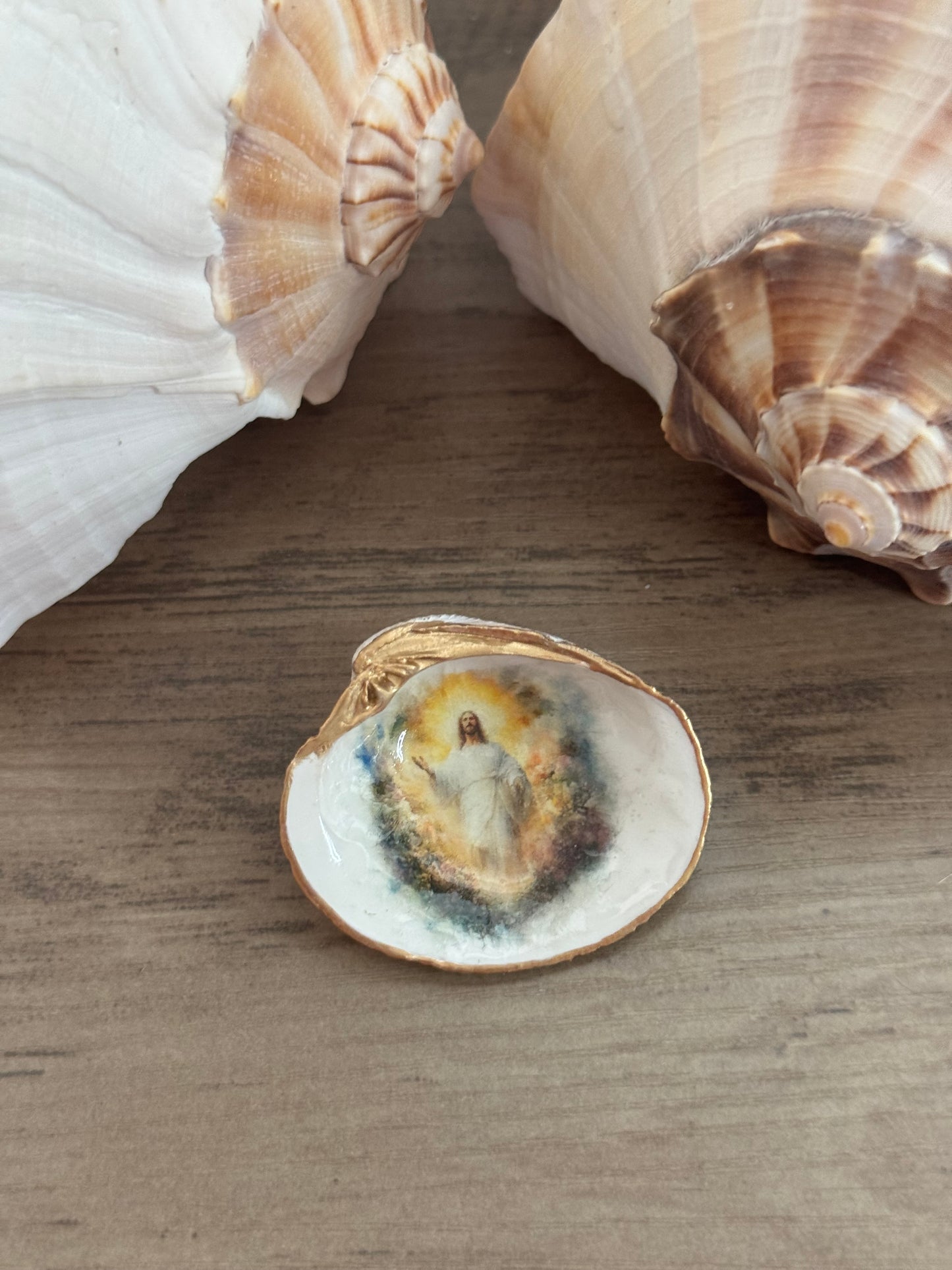 Faith Shell Art Magnet