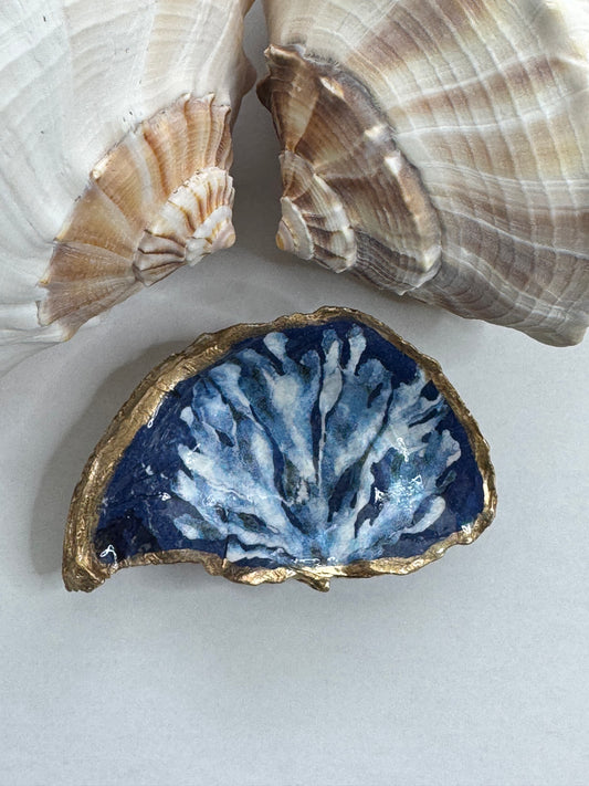 Decoupage Oyster Shell