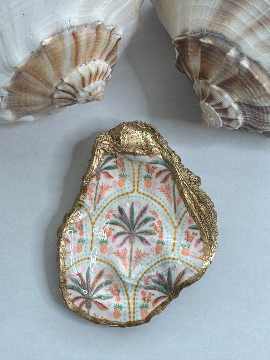 Decoupage Oyster Shell