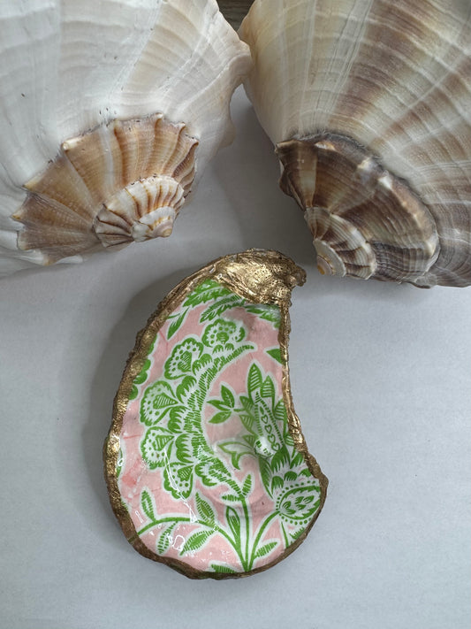 Decoupage Oyster Shell