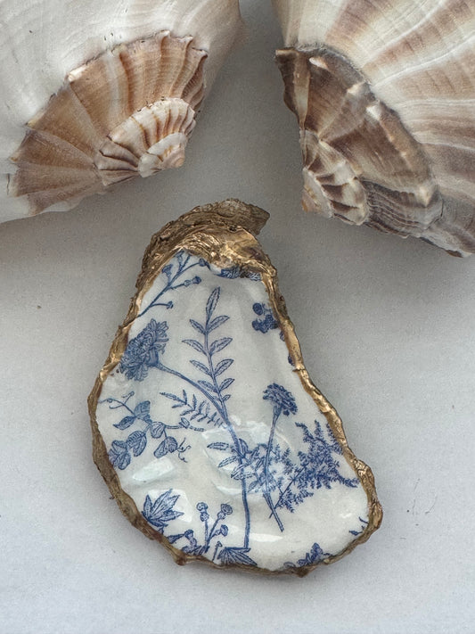 Decoupage Oyster Shell