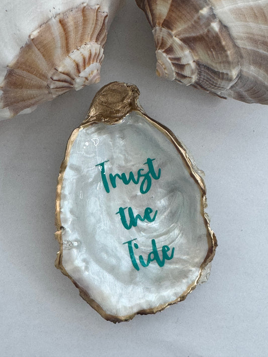 Decoupage Oyster Shell