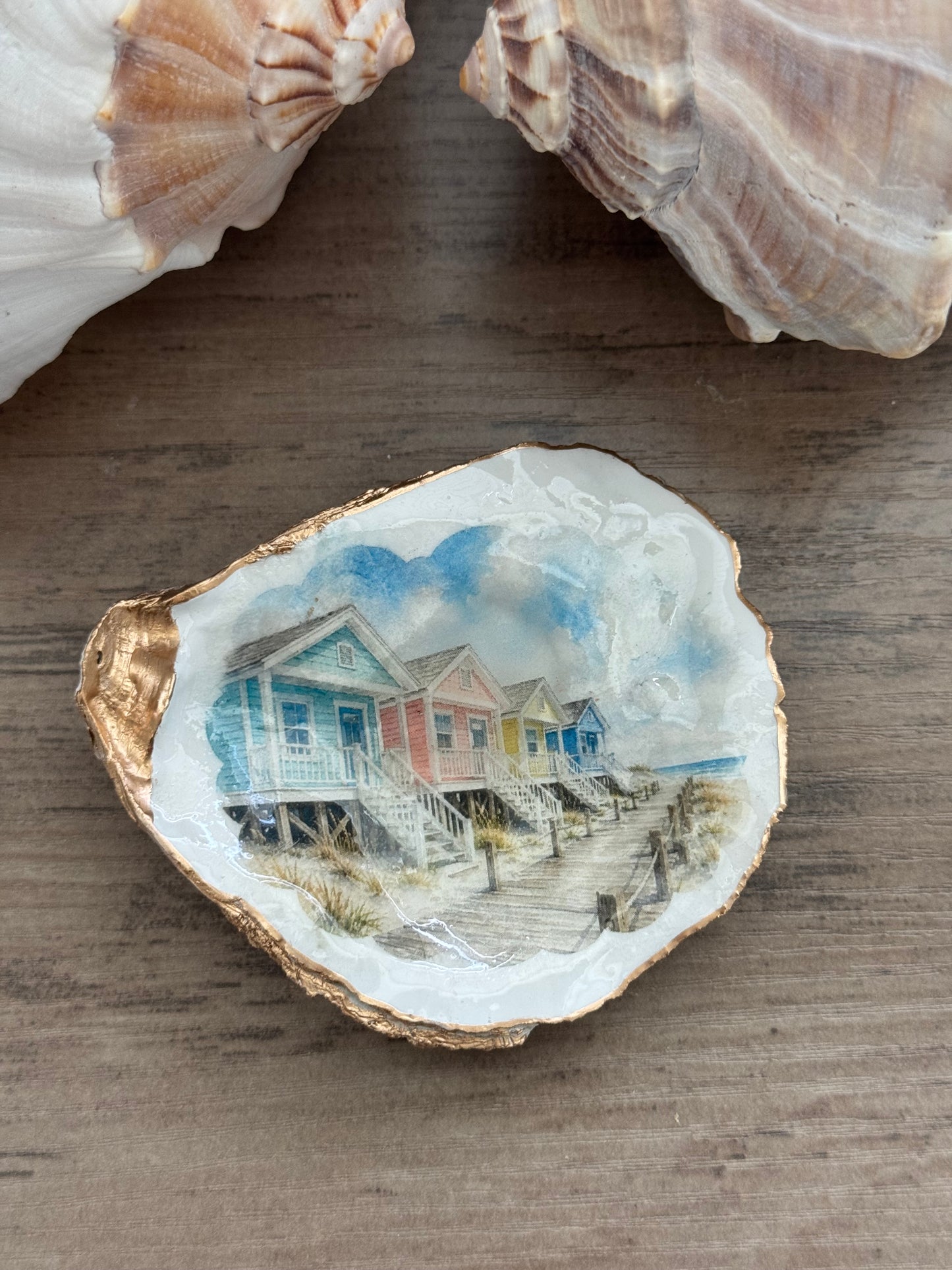 Seaside Cottage Shell