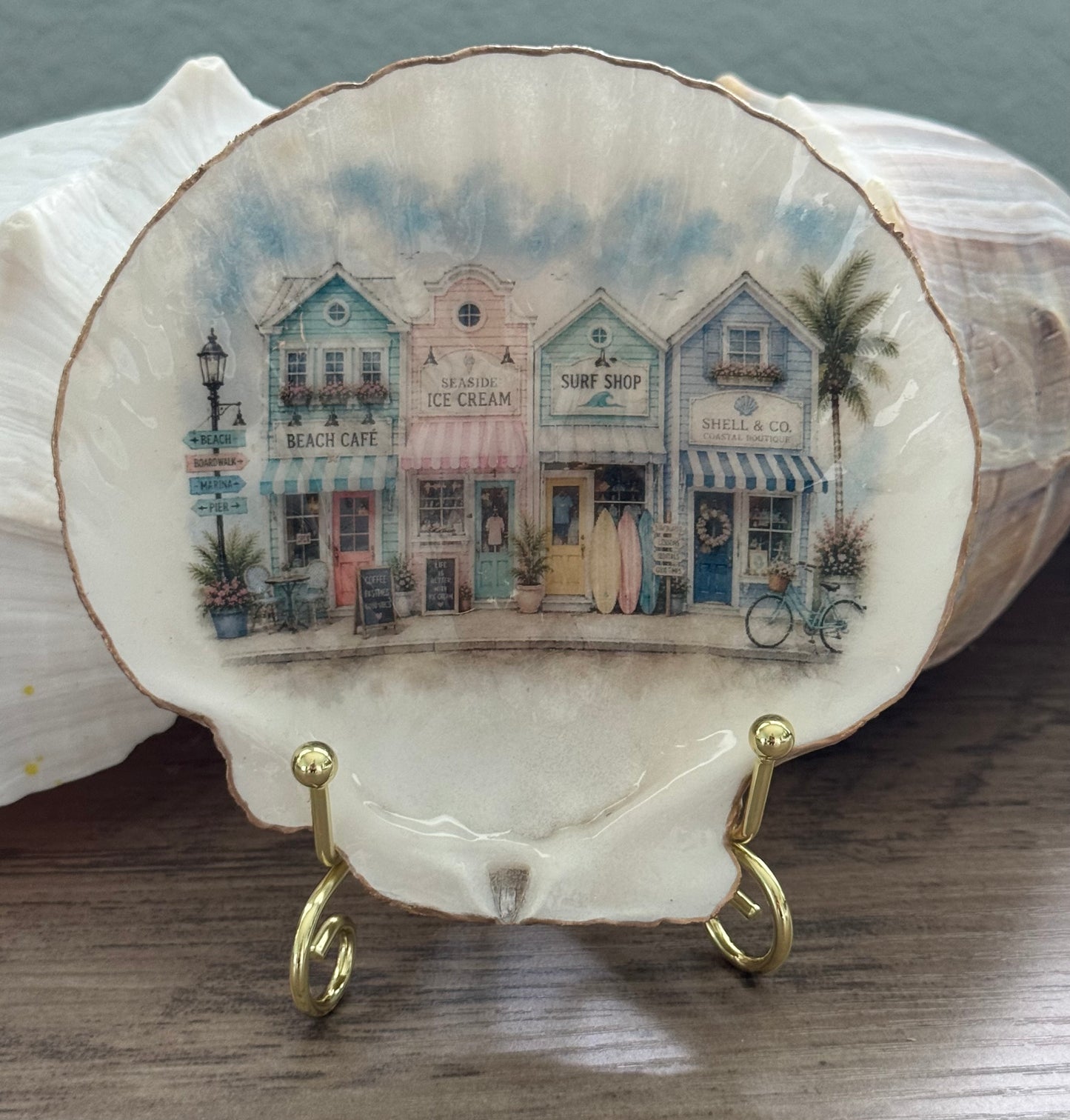Seaside Cottage Shell