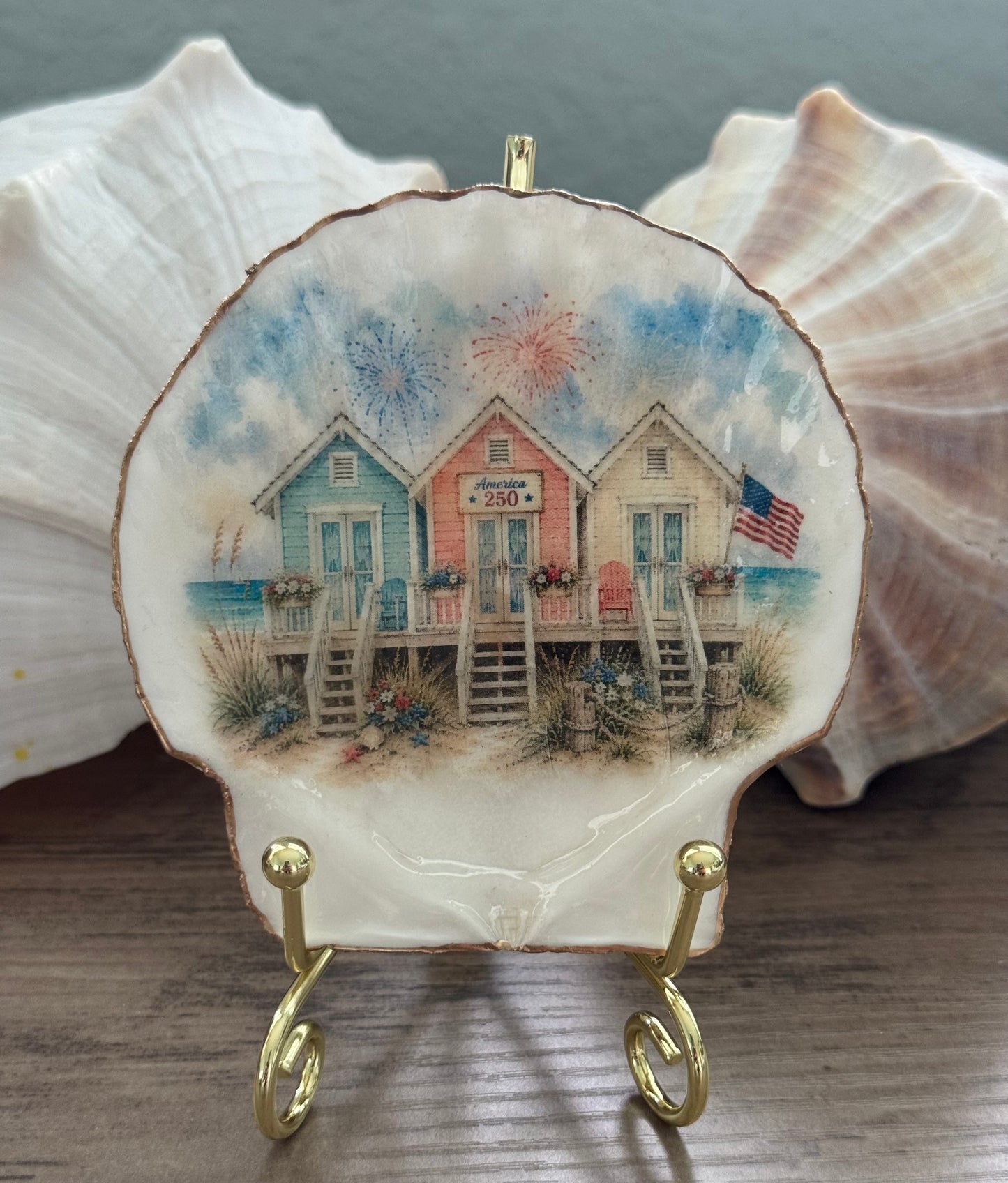 Seaside Cottage Shell
