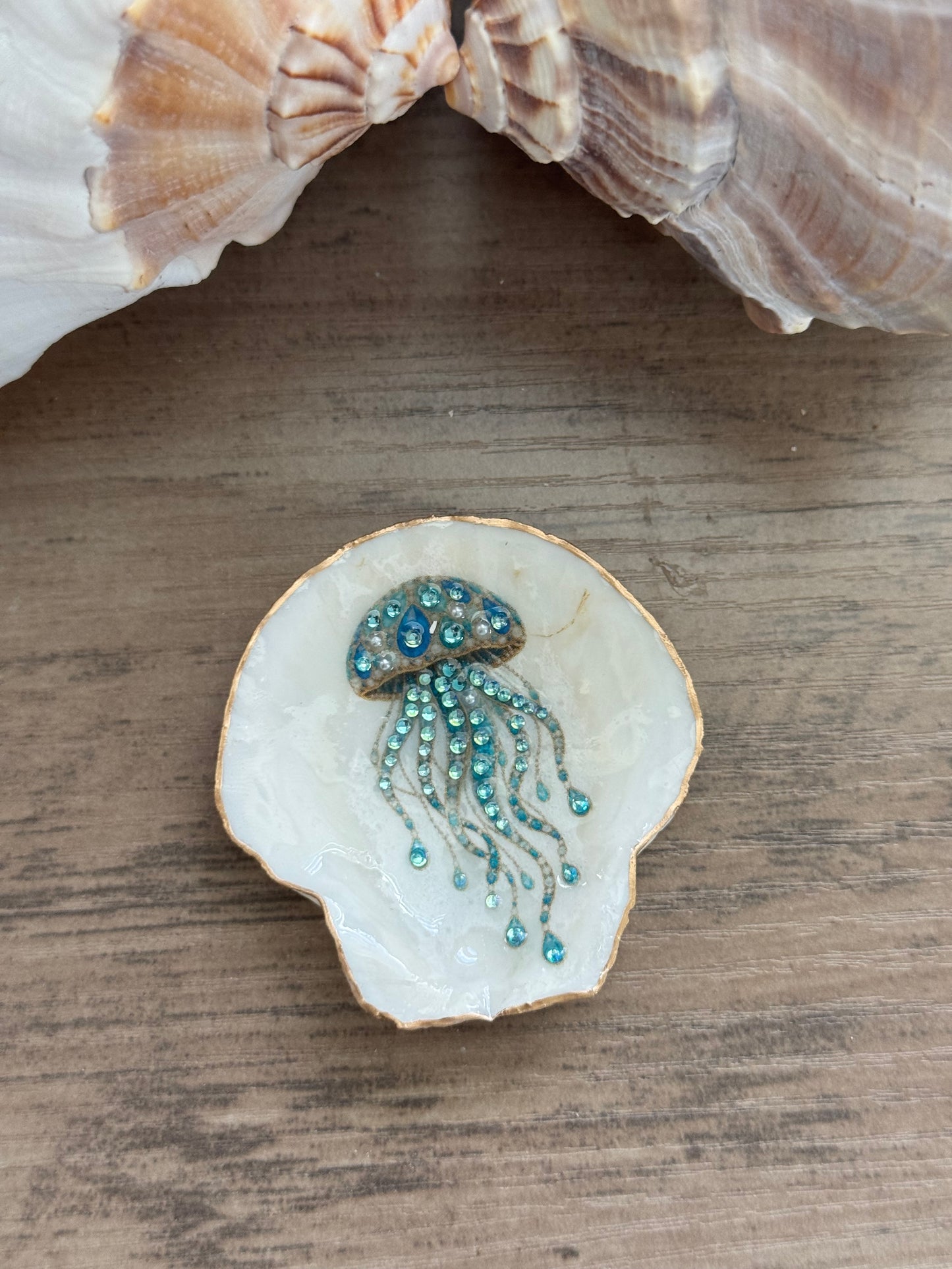 Jeweled Tide Magnet