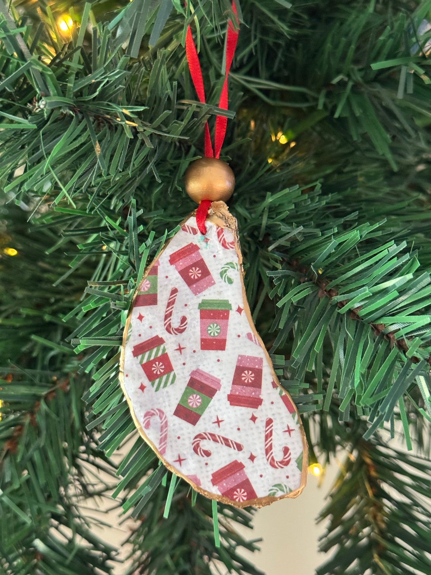 Coastal Christmas Oyster Shell Ornamanet