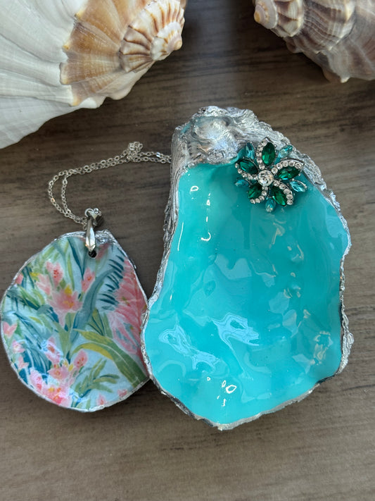Seaside Expressions Trinket Tray With Necklace